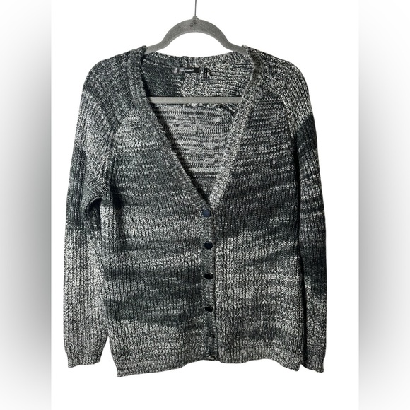 Daisy Fuentes Women’s Cardigan Small Black Gray Ombre Button Front Knit Sweater - Picture 1 of 7